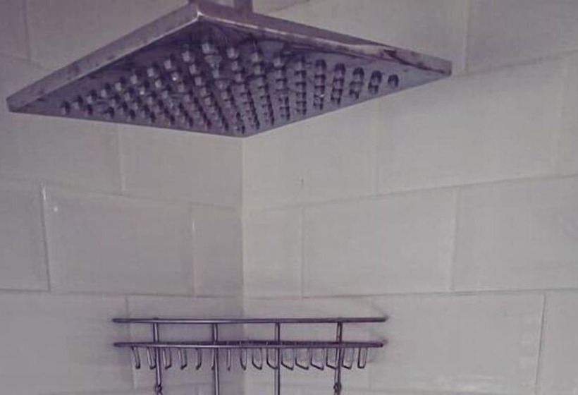 فندق John Wayne Lodge