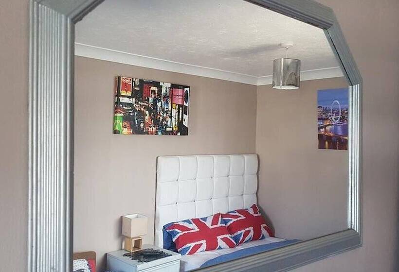 فندق John Wayne Lodge