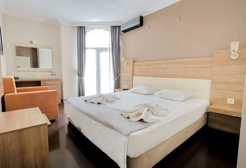 ホテル Kaju Beach