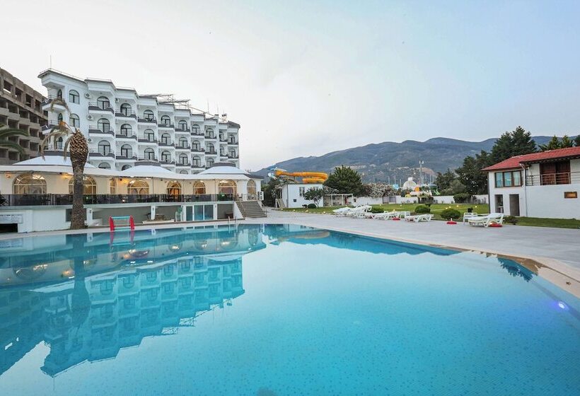 ホテル Kaju Beach