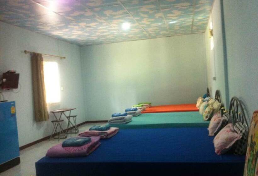 Отель Kalakrungnung Train And Camp