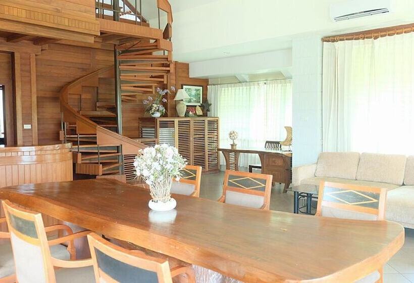 בית מלון כפרי Khaoyai Fahsai Resort