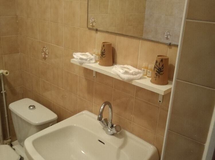 ホテル L Auberge Du Drot