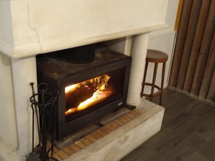 ホテル L Auberge Du Drot