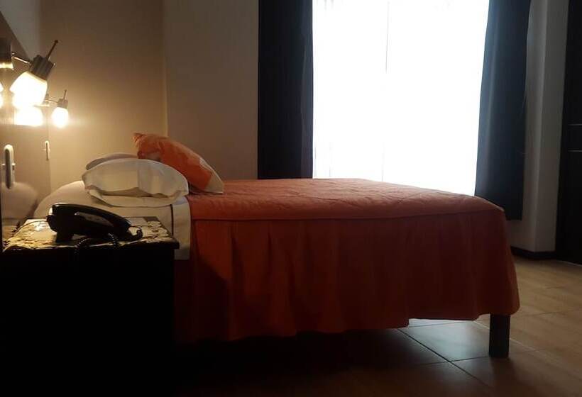 Отель La Lisera Suite