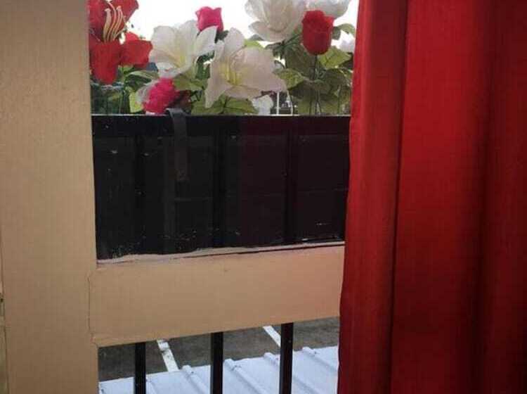 ホテル Le Chef Des Champs