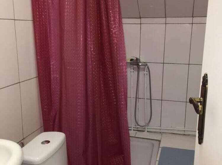 酒店 Le Chef Des Champs