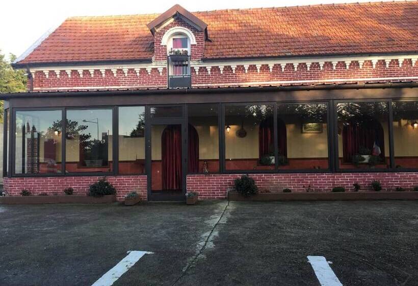 酒店 Le Chef Des Champs