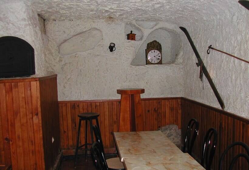 בית מלון כפרי Le Taoulet