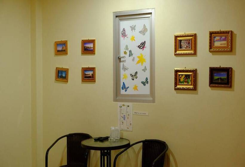 Hotel Maprangwan Resort 1