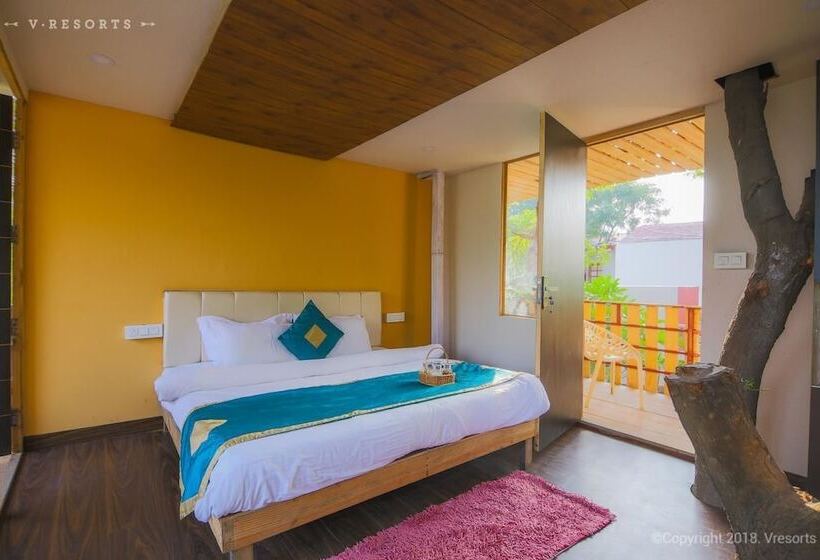 호텔 Master Farms Resort, Zirakpur