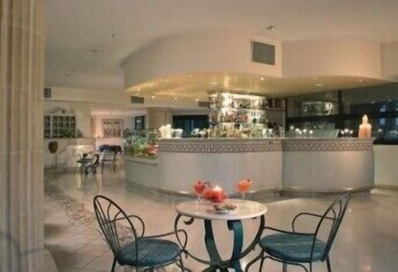 Отель Miceneo Palace