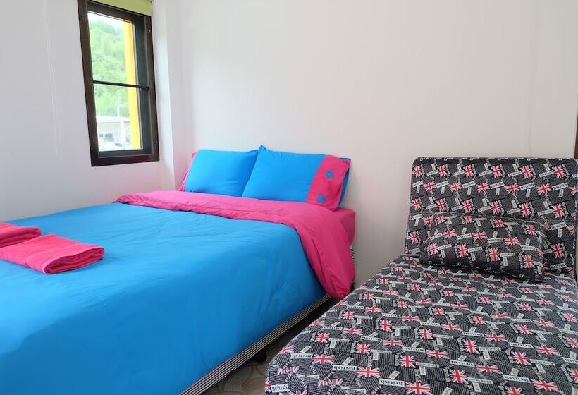 فندق Moonshadow Resort