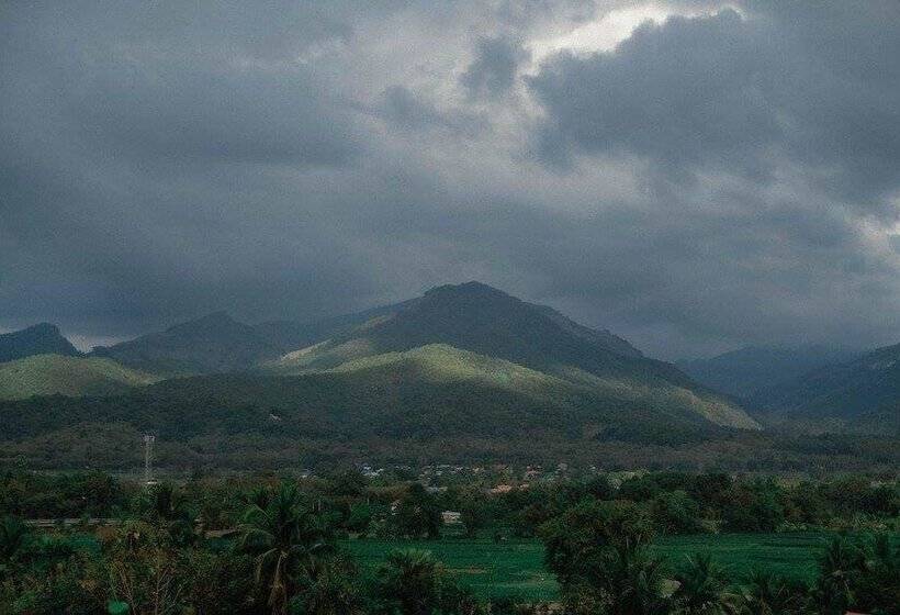 호텔 Nala View Resort At Pua