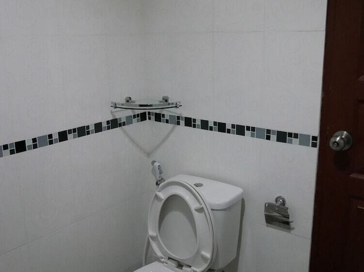 בית מלון כפרי Nuanrudee Resort