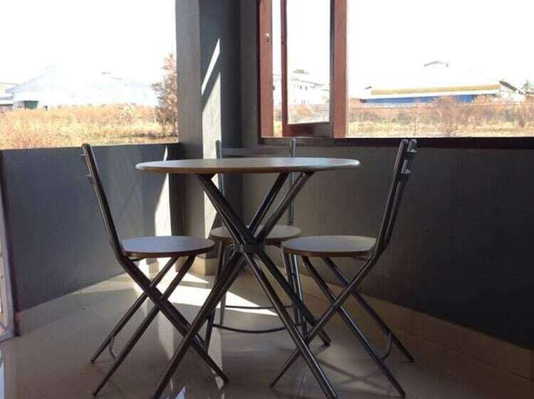 בית מלון כפרי Red Heart Resort