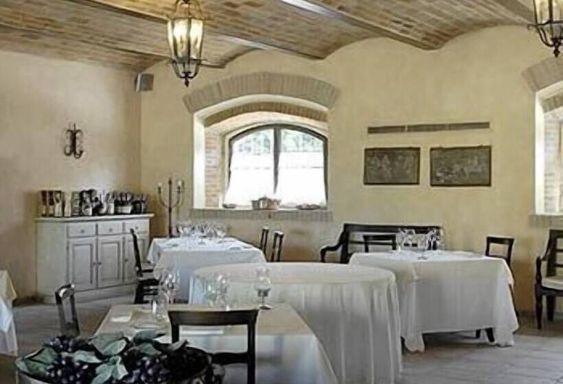 בית מלון כפרי Relais Cascina Scottina