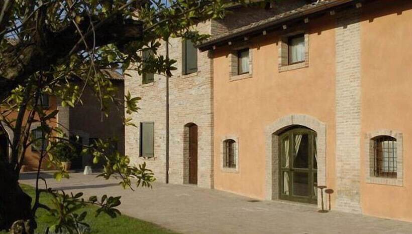 ホテル Relais Cascina Scottina