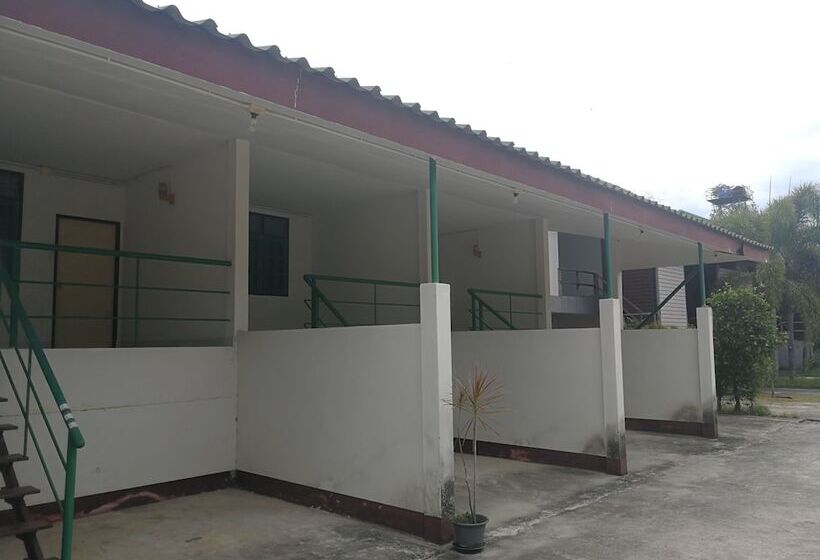 هتل Rimnam Khonghae Resort