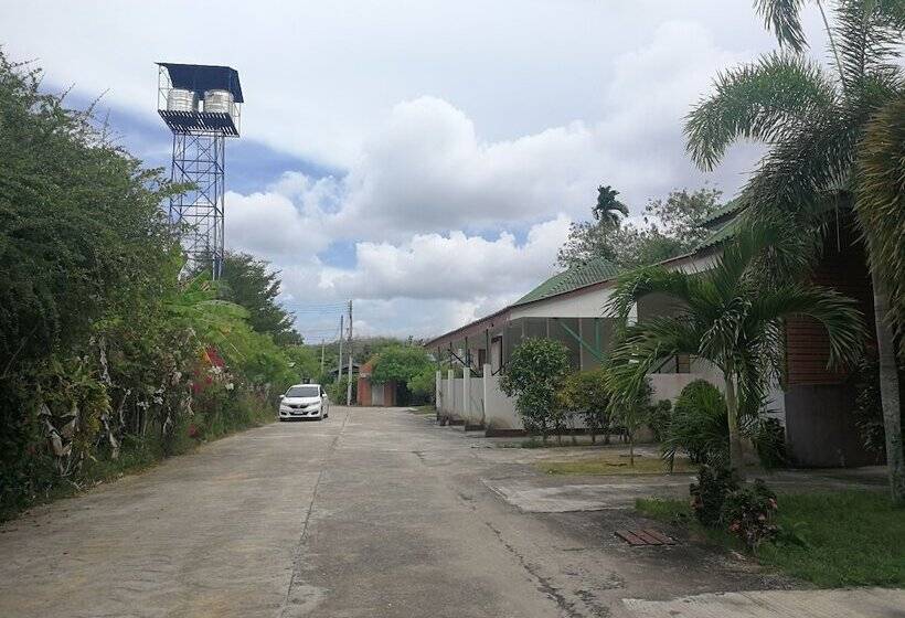 هتل Rimnam Khonghae Resort