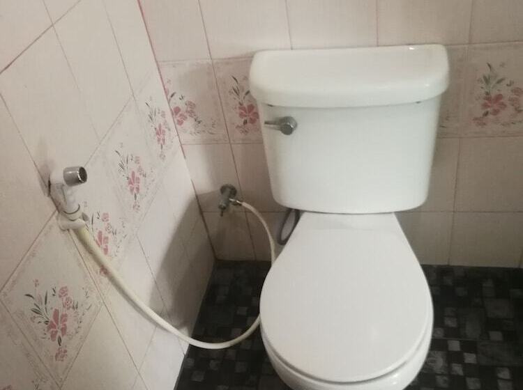 فندق Rimnam Khonghae Resort