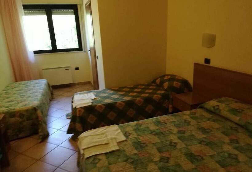 Отель Ristorante La Collina