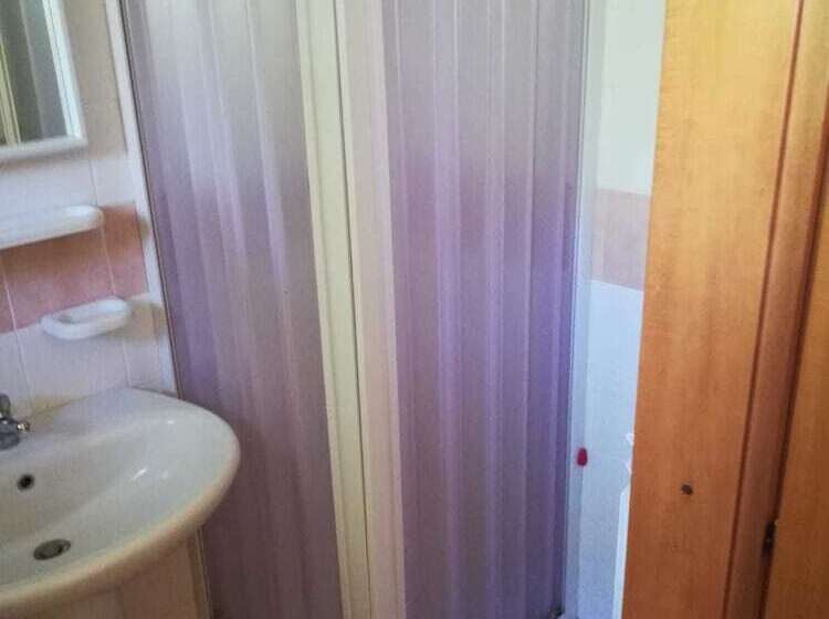 هتل Ristorante La Collina