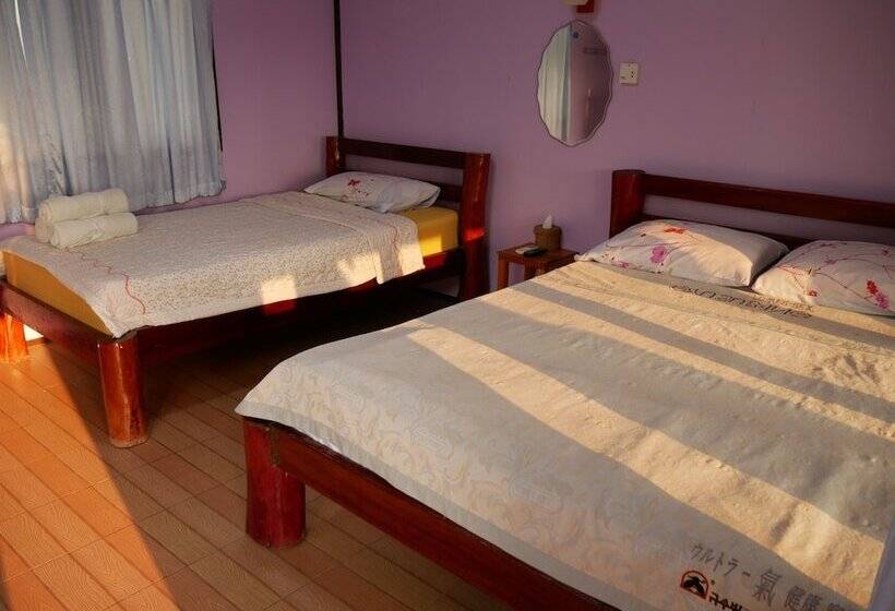 בית מלון כפרי Sakul Kaew Resort