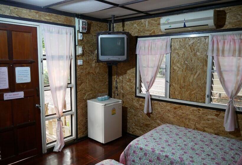 בית מלון כפרי Sakul Kaew Resort