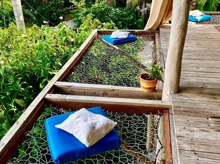 Отель Samana Eco Lodge