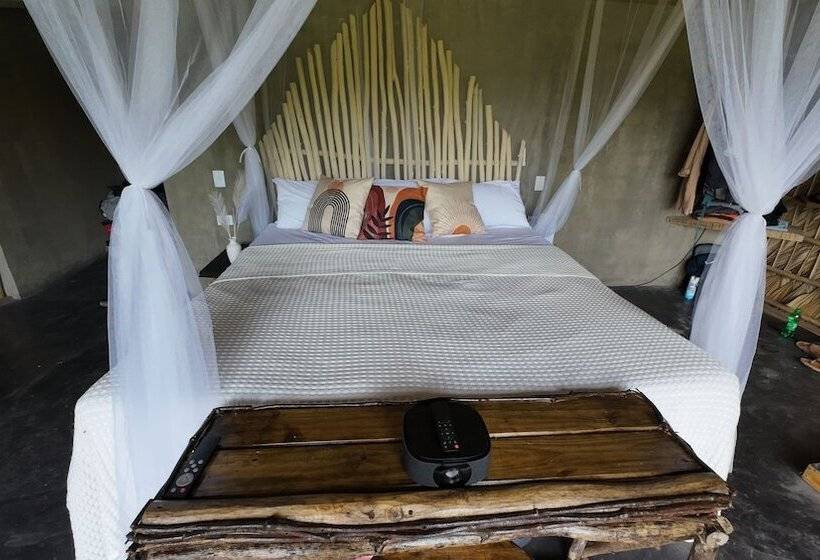 Отель Samana Eco Lodge