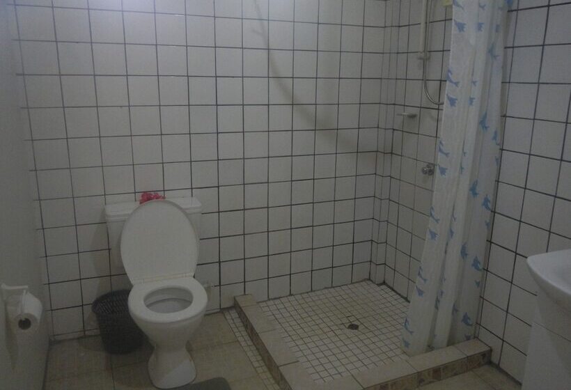 هتل Samoa Sport Lodge