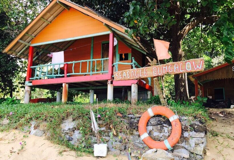 ホテル Sea Eagle Bungalow