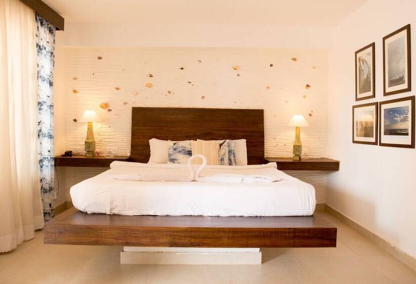 בית מלון כפרי Sea View Resort