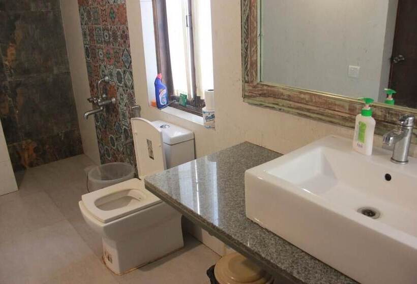 בית מלון כפרי Sea View Resort