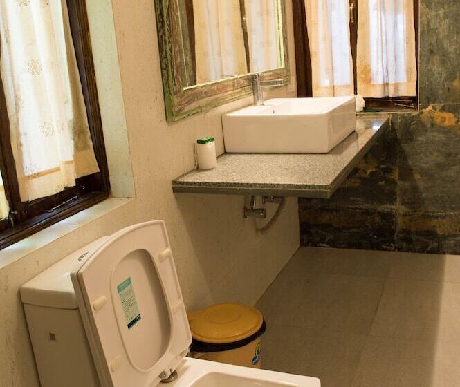 בית מלון כפרי Sea View Resort