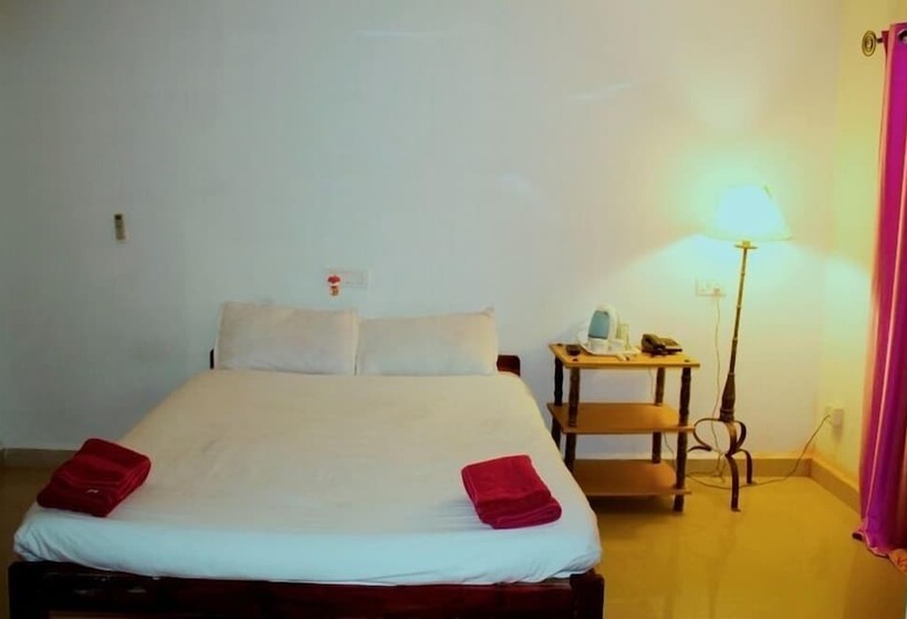 בית מלון כפרי Sea View Resort