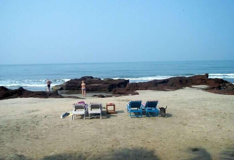 בית מלון כפרי Sea View Resort