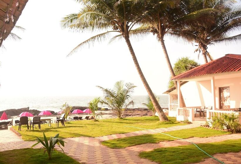 בית מלון כפרי Sea View Resort