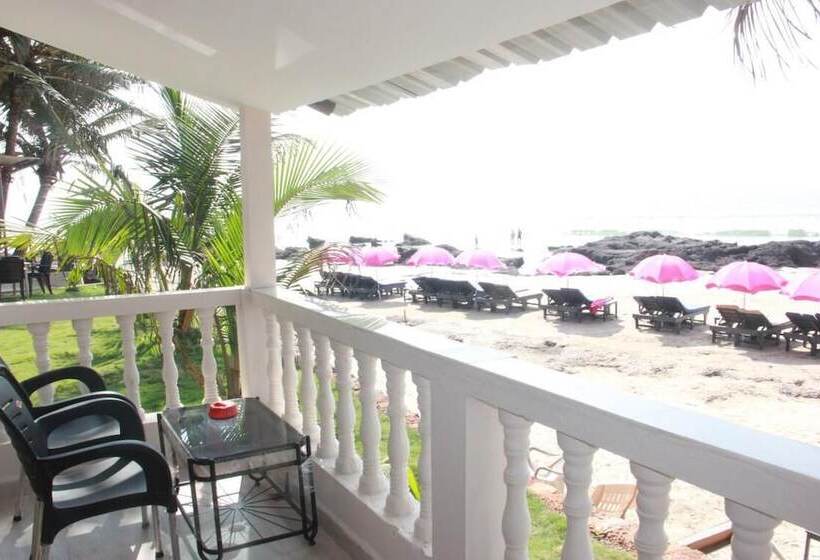 בית מלון כפרי Sea View Resort