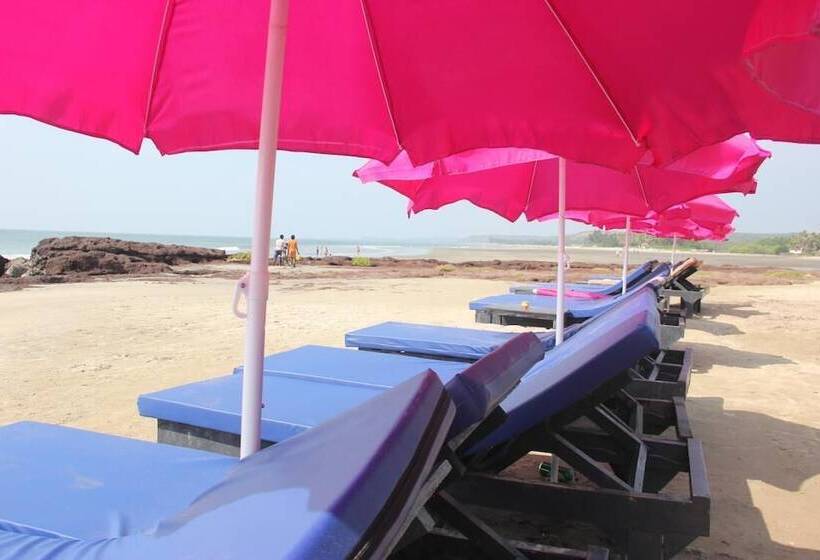 בית מלון כפרי Sea View Resort