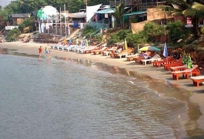 בית מלון כפרי Sea View Resort