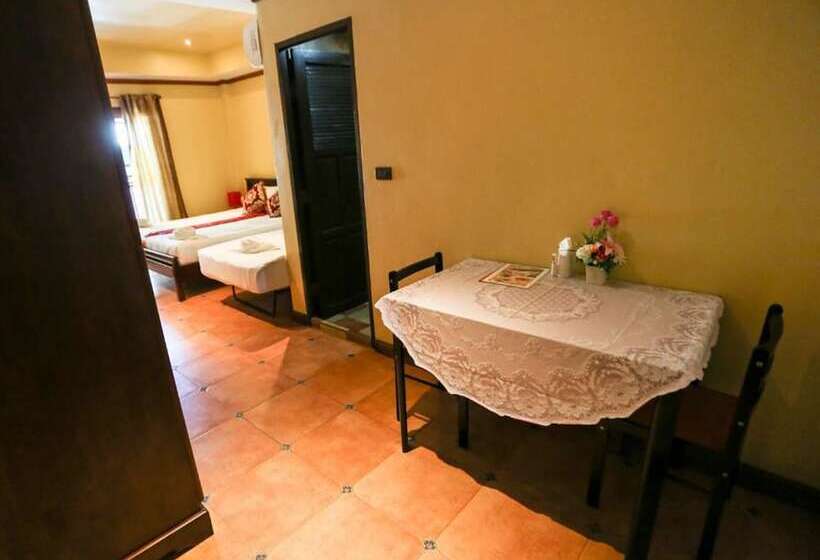 호텔 Sunshine Coast Inn