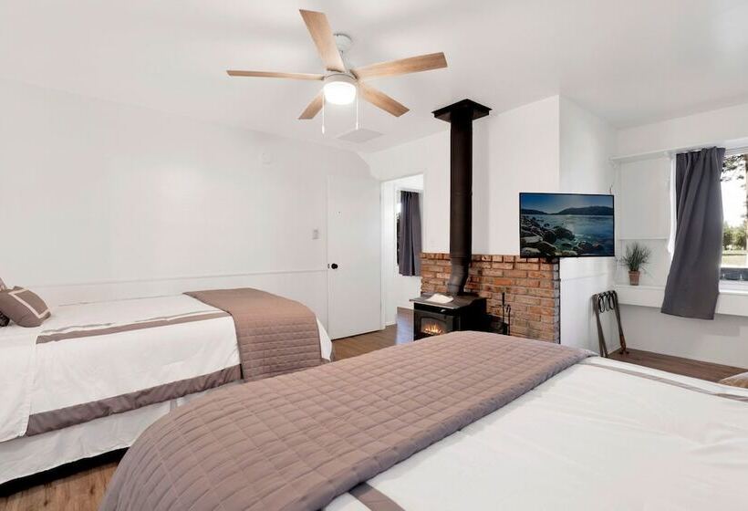 Отель The Cottage #2153