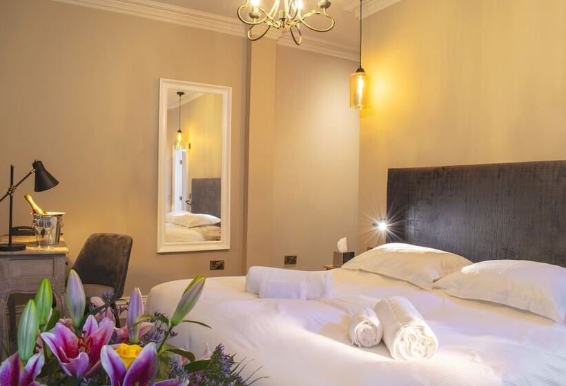 בית מלון כפרי The Fleece