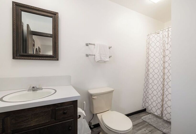 בית מלון כפרי The Ranch House #1998