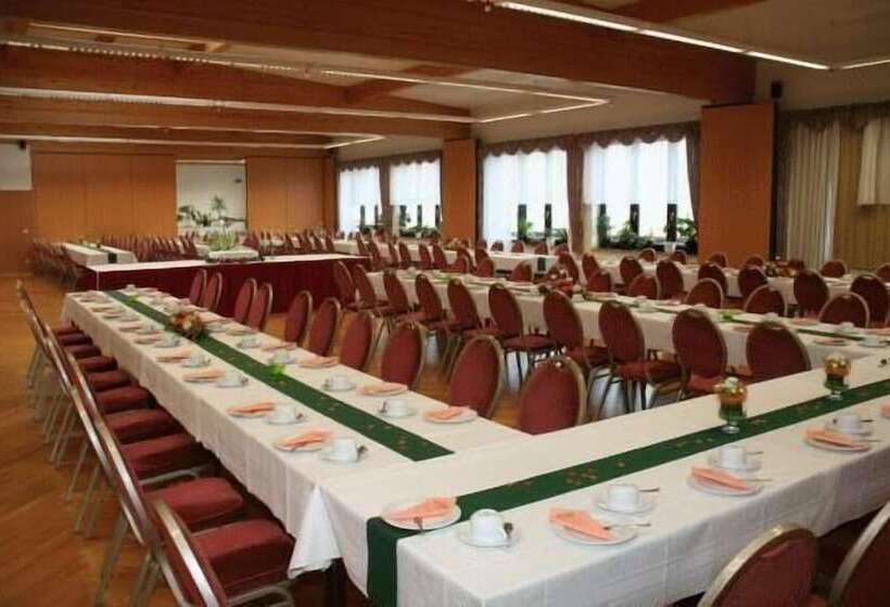 בית מלון כפרי Zur Hoffnung