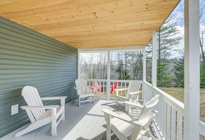 Idyllic Eastbrook Cabin: Lake Access, Near Acadia!