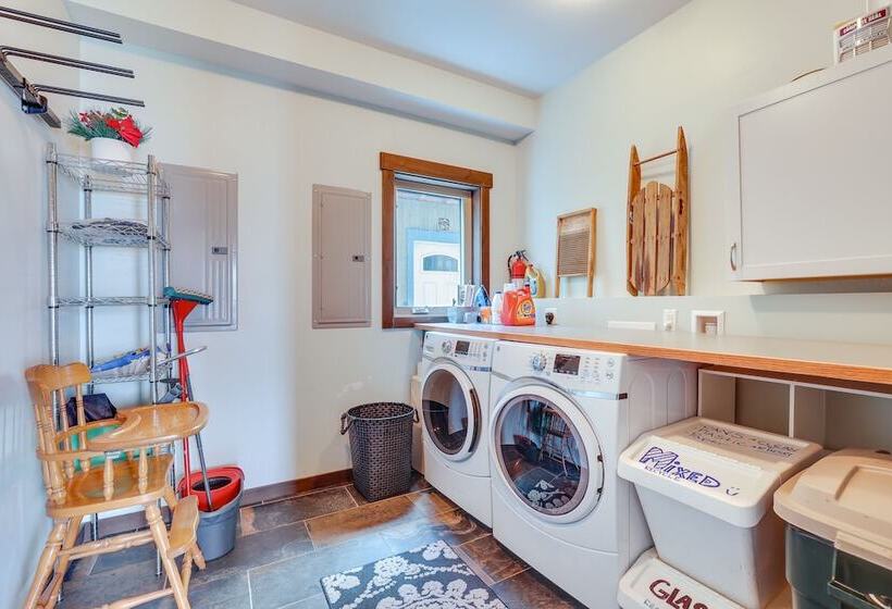 Walk To Slopes: Home W/ Hot Tub In Keystone