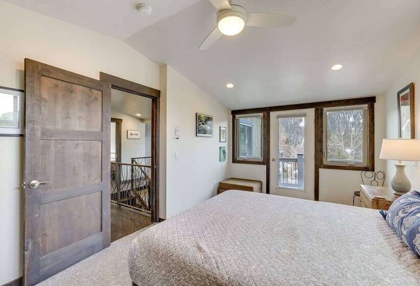 Walk To Slopes: Home W/ Hot Tub In Keystone